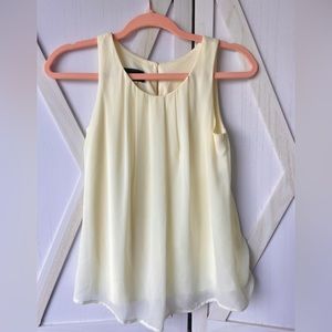 Un Deux Trois Cream Silky sleeveless blouse